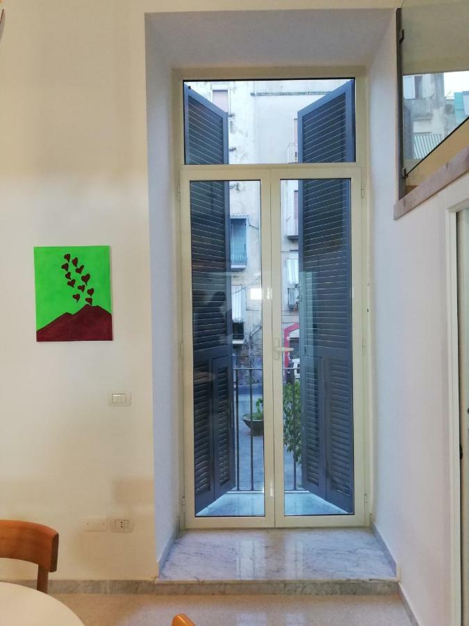 Goditi Napoli Bagian luar foto